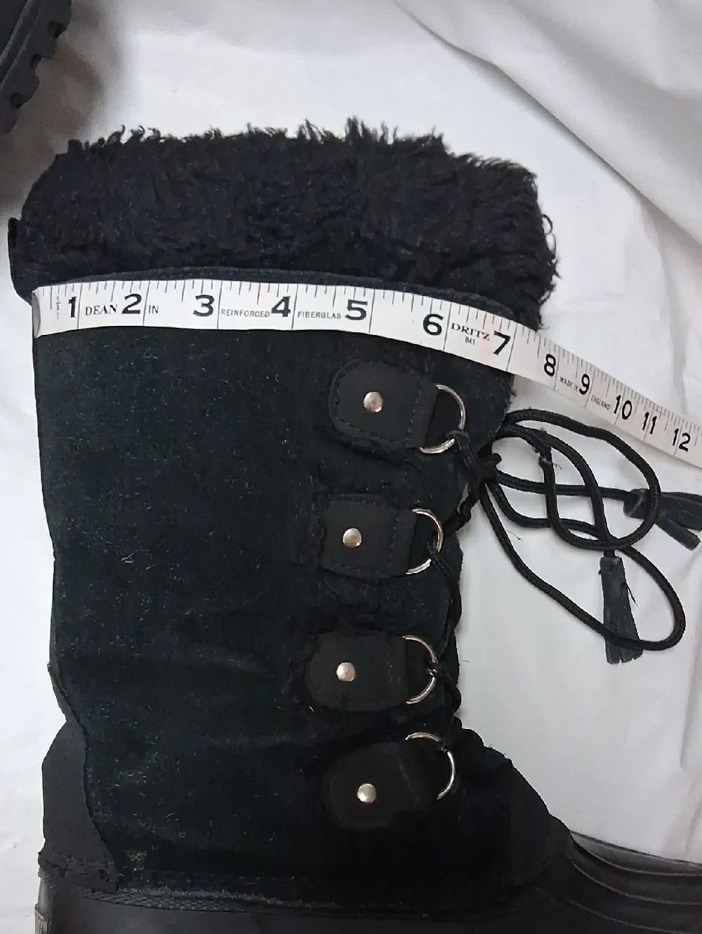 Khombu Black Faux Fur Winter Boots - Women's Cold-Weather Boot Sz 8